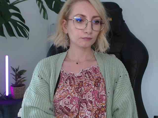 Model: CinderellaMoon