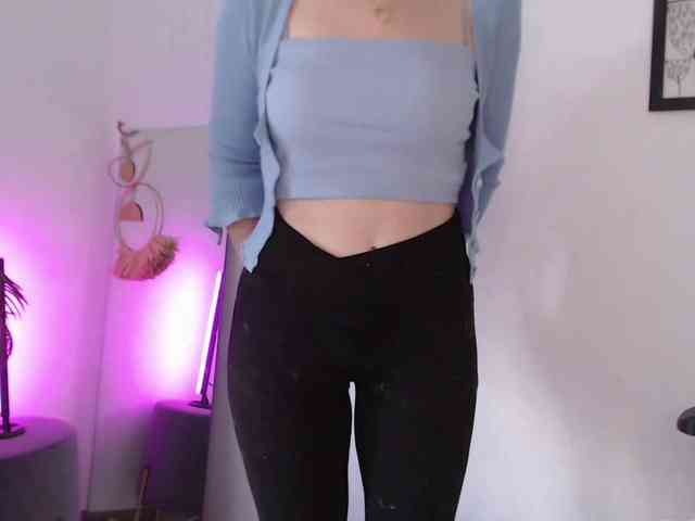 CinderellaMoon webcam