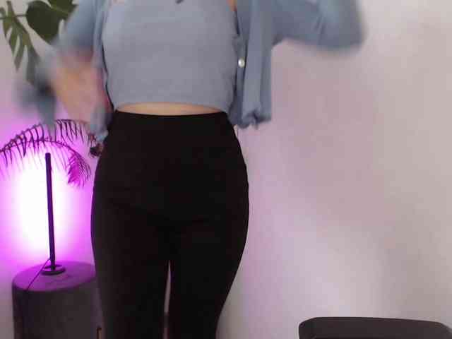 CinderellaMoon webcam