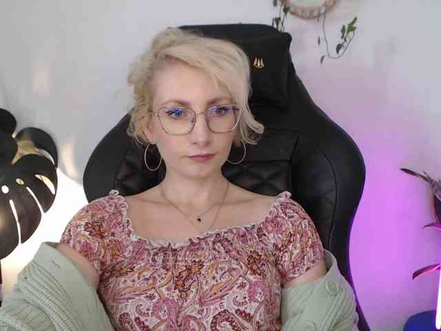 CinderellaMoon webcam