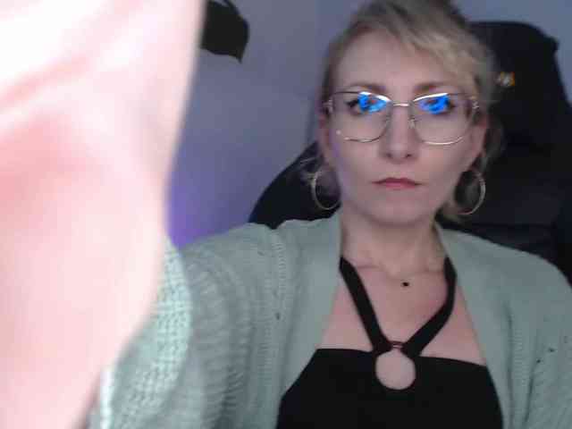 CinderellaMoon webcam