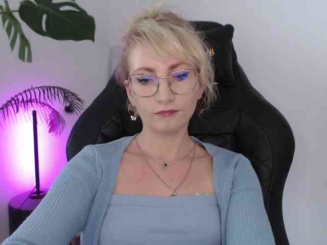 CinderellaMoon Sex Cam Show