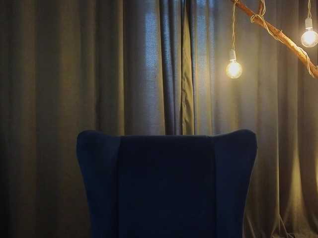 DeliaEffy's BongaCams show and profile