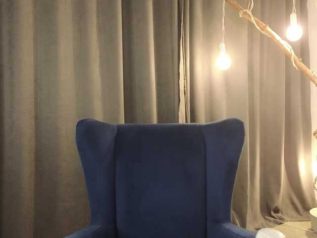 DeliaEffy's BongaCams show and profile