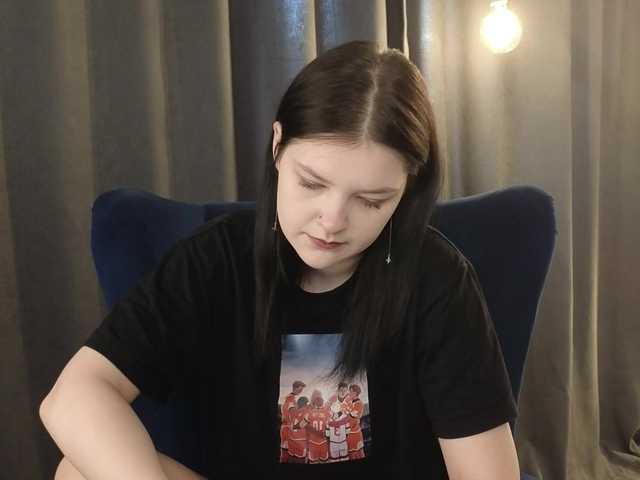 DeliaEffy's BongaCams show and profile