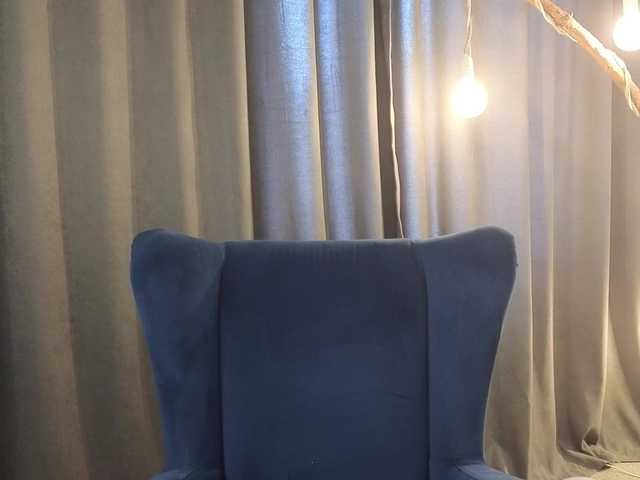 DeliaEffy's BongaCams show and profile