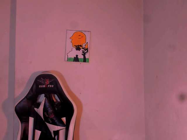 Bad-girl-xxx's BongaCams show and profile