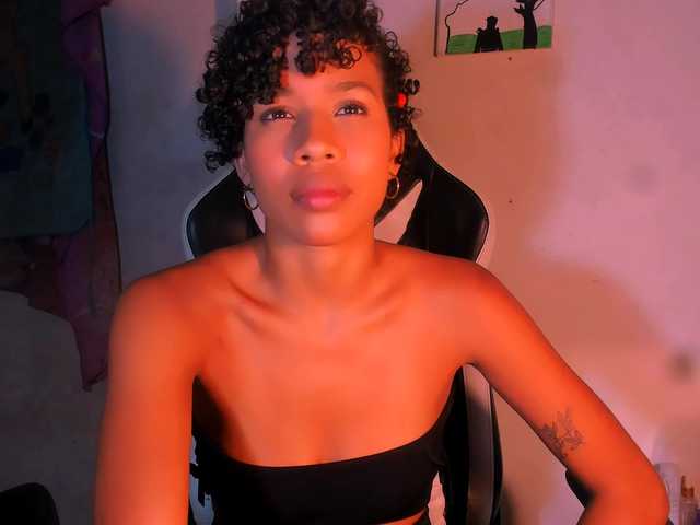 Bad-girl-xxx's BongaCams show and profile