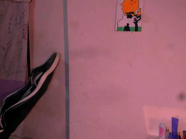 Bad-girl-xxx's BongaCams show and profile