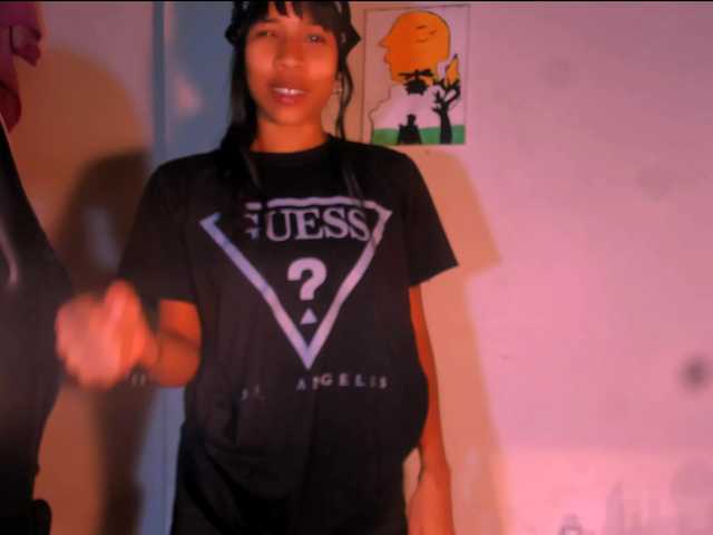 Bad-girl-xxx's BongaCams show and profile