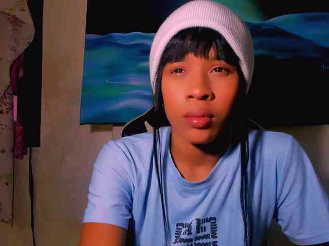 Bad-girl-xxx webcam