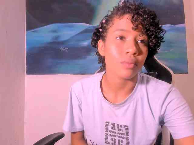 Bad-girl-xxx webcam