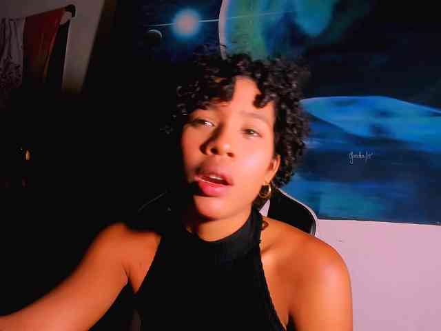 Bad-girl-xxx webcam