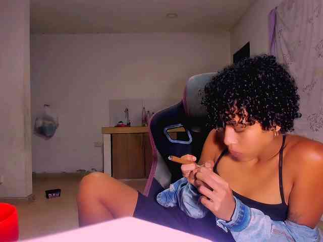 Bad-girl-xxx webcam