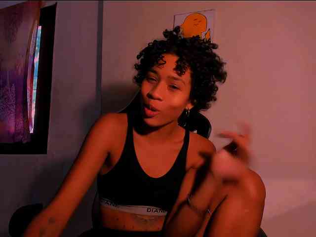 Bad-girl-xxx webcam