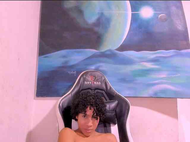 Bad-girl-xxx webcam