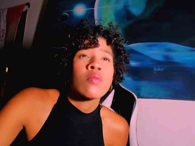 Bad-girl-xxx webcam