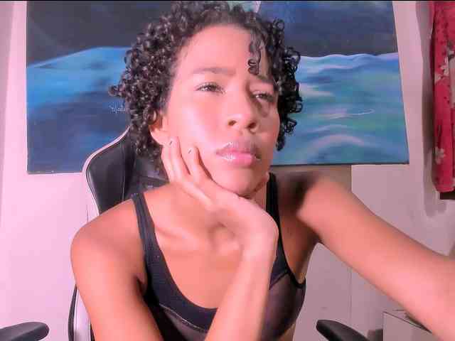 Bad-girl-xxx webcam