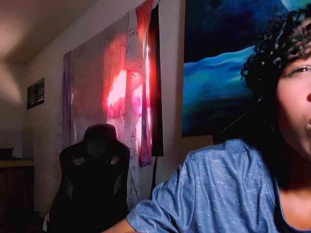 Bad-girl-xxx webcam