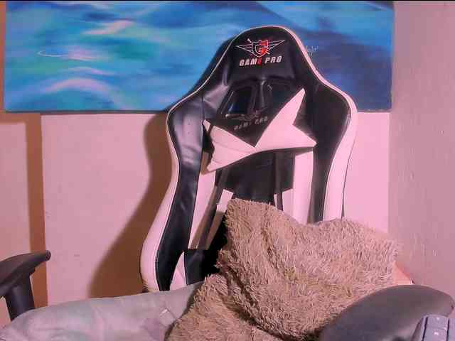 Bad-girl-xxx webcam