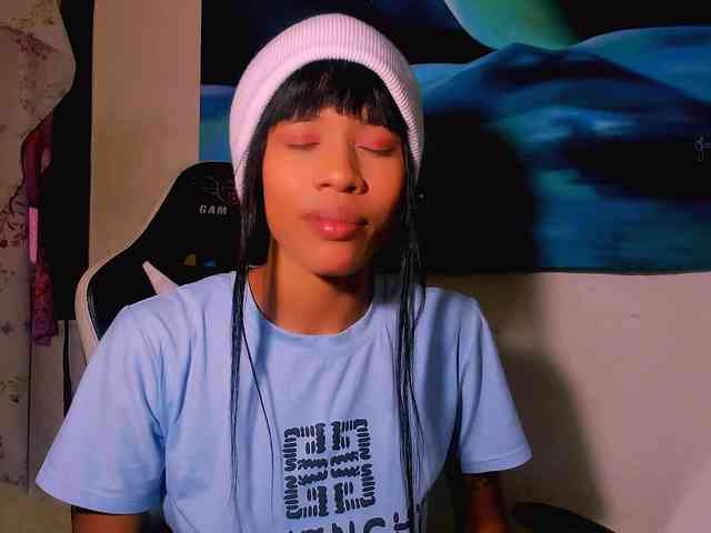 Bad-girl-xxx webcam