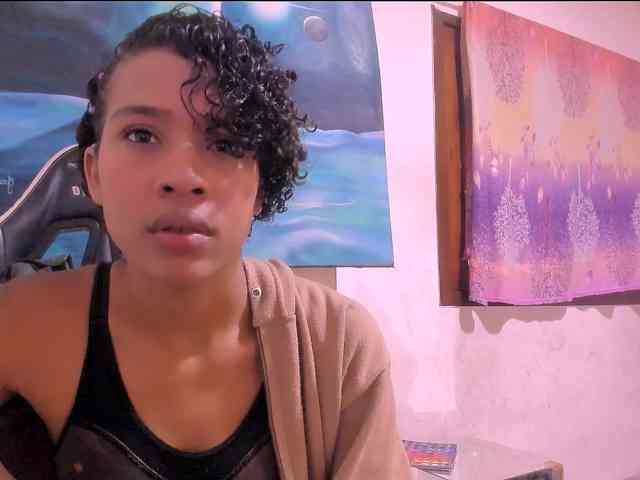 Bad-girl-xxx webcam