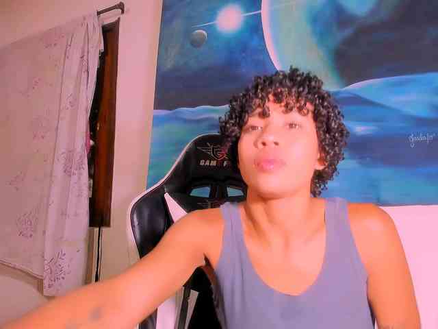 Bad-girl-xxx webcam