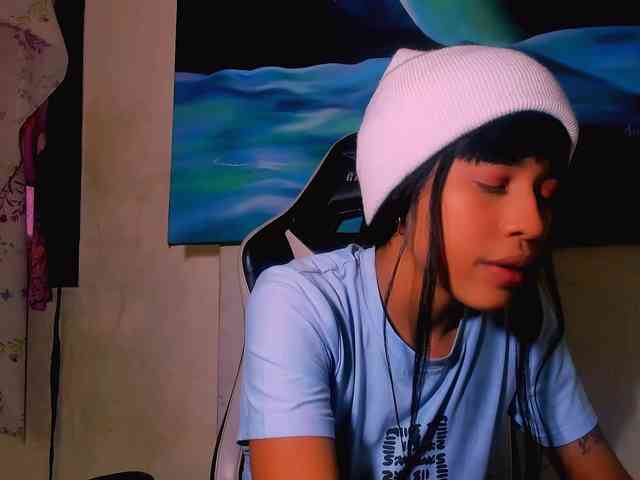 Bad-girl-xxx webcam