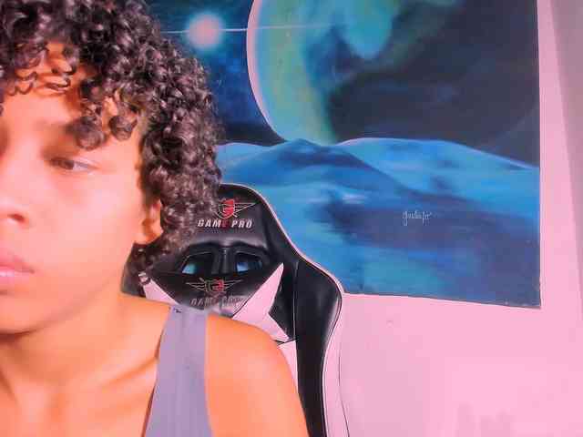 Bad-girl-xxx webcam