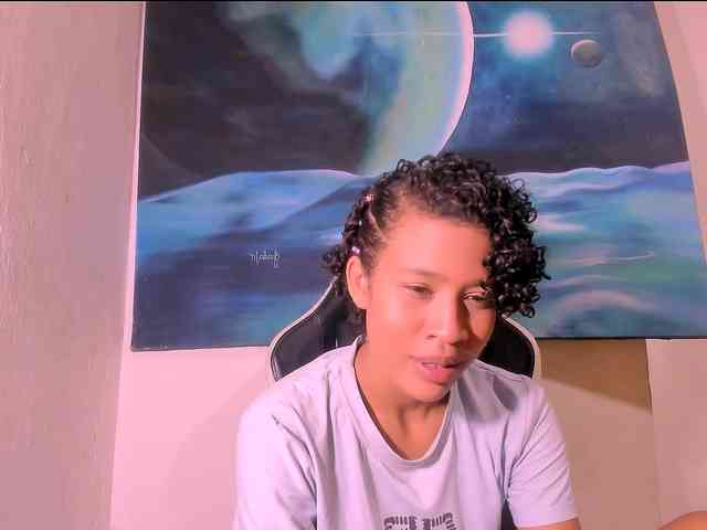 Bad-girl-xxx webcam