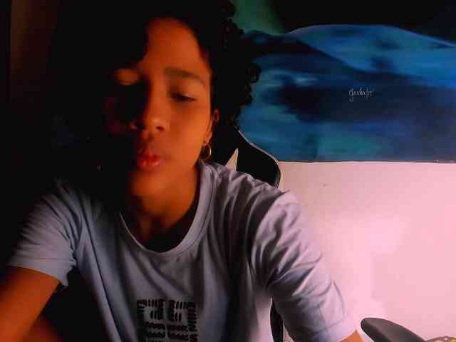 Bad-girl-xxx webcam