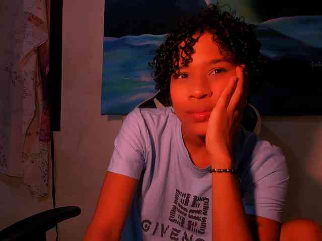 Bad-girl-xxx webcam