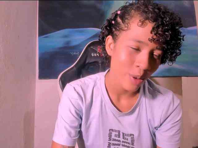 Bad-girl-xxx webcam