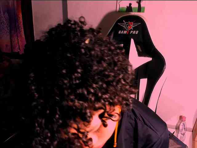 Bad-girl-xxx webcam