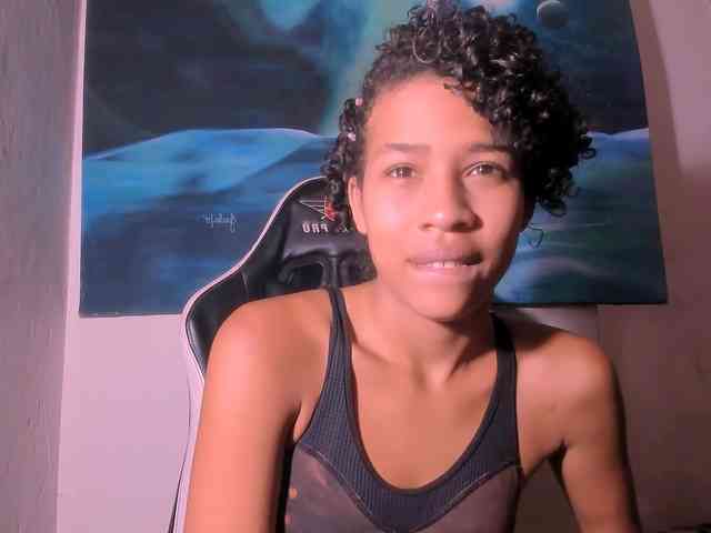 Bad-girl-xxx webcam