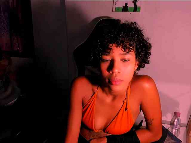 Bad-girl-xxx webcam