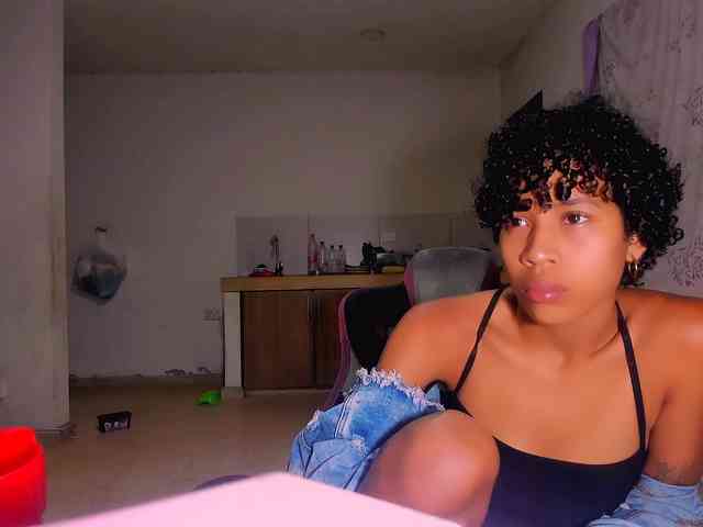 Bad-girl-xxx webcam