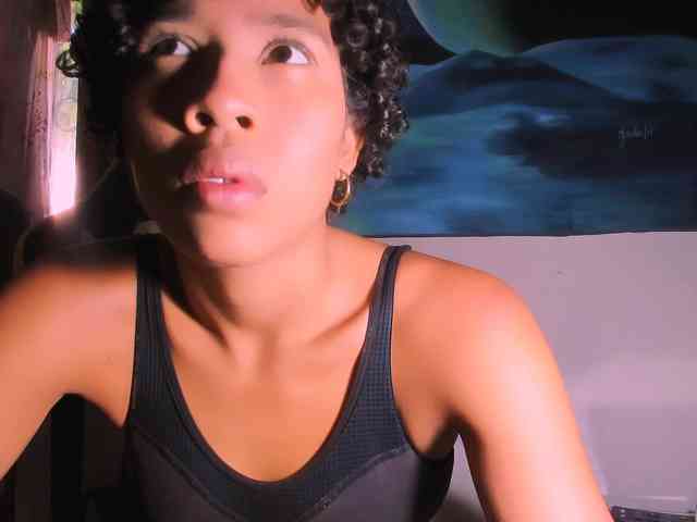 Bad-girl-xxx webcam