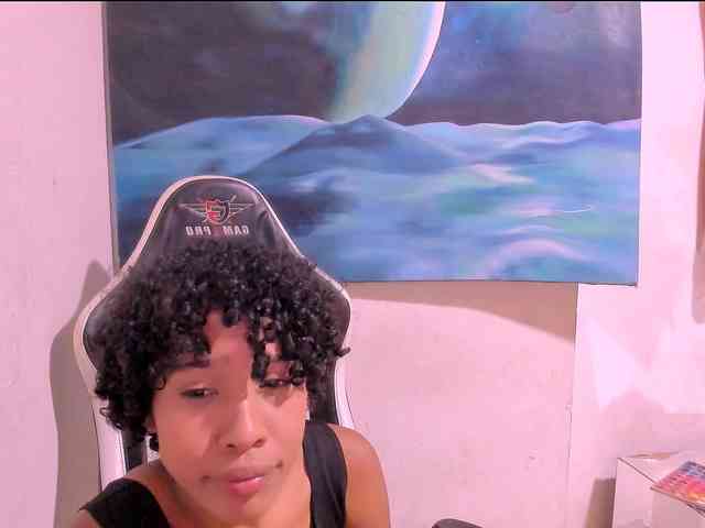 Bad-girl-xxx webcam
