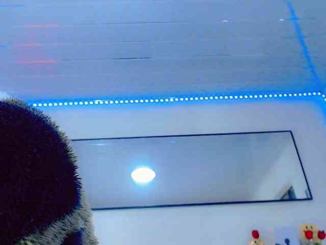 KateHadid Live Webcam on BongaCams