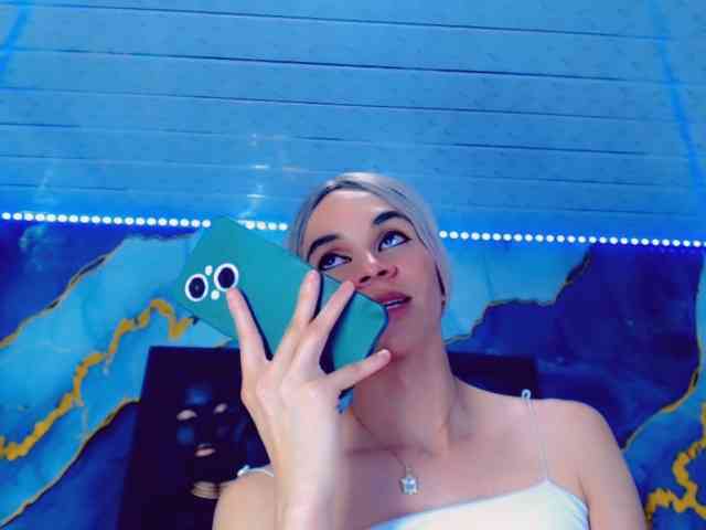 KateHadid Live Webcam on BongaCams