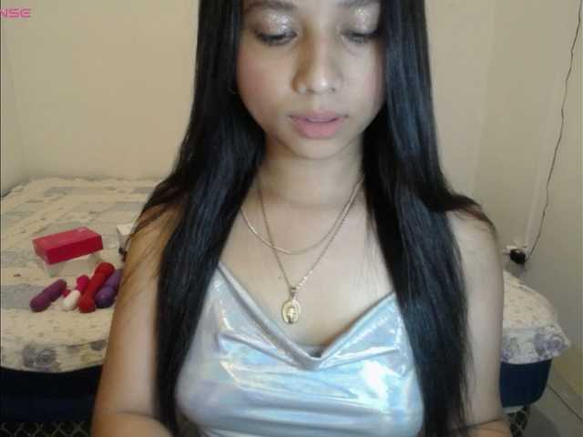 Mariestellah05 live cam on BongaCams