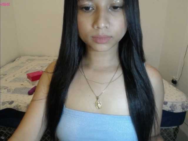 Mariestellah05 live cam on BongaCams