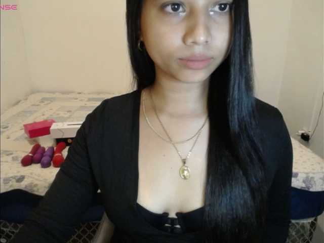 Mariestellah05 live cam on BongaCams