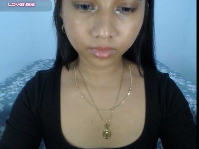 Mariestellah05 live cam on BongaCams