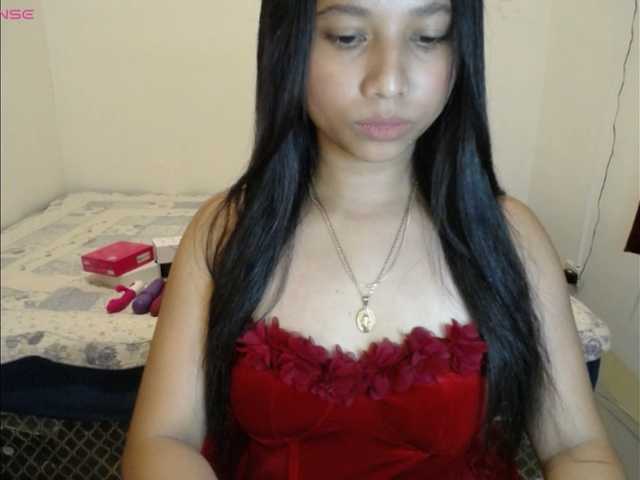 Mariestellah05 live cam on BongaCams