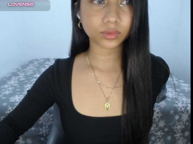 Mariestellah05 live cam on BongaCams