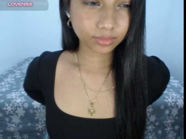 Mariestellah05 live cam on BongaCams