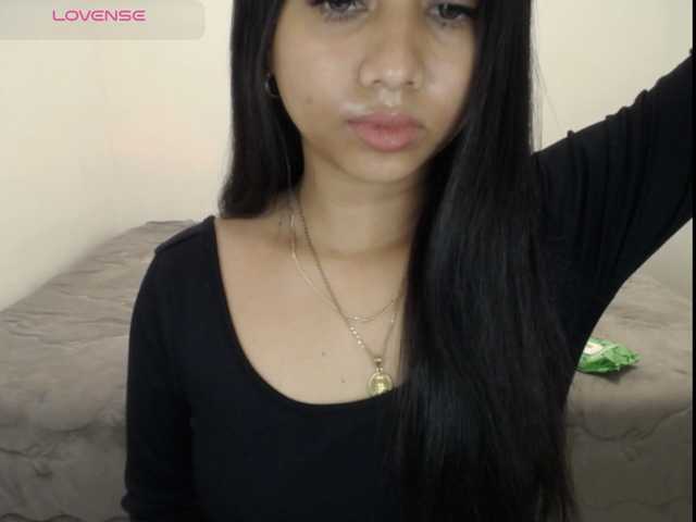 Mariestellah05 live cam on BongaCams