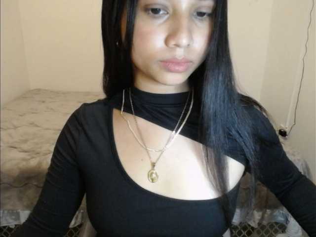 Mariestellah05 live cam